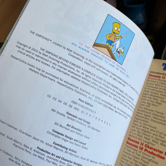 Vintage 2002 The Simpsons Beyond Forever First Edition Book - Picture 7 of 7